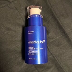 medicube One Day Exosome Shot 2000 new without box